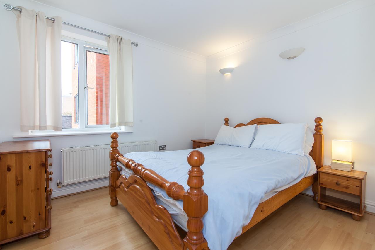 Rest & Recharge - Birley View Apartamento Manchester Exterior foto