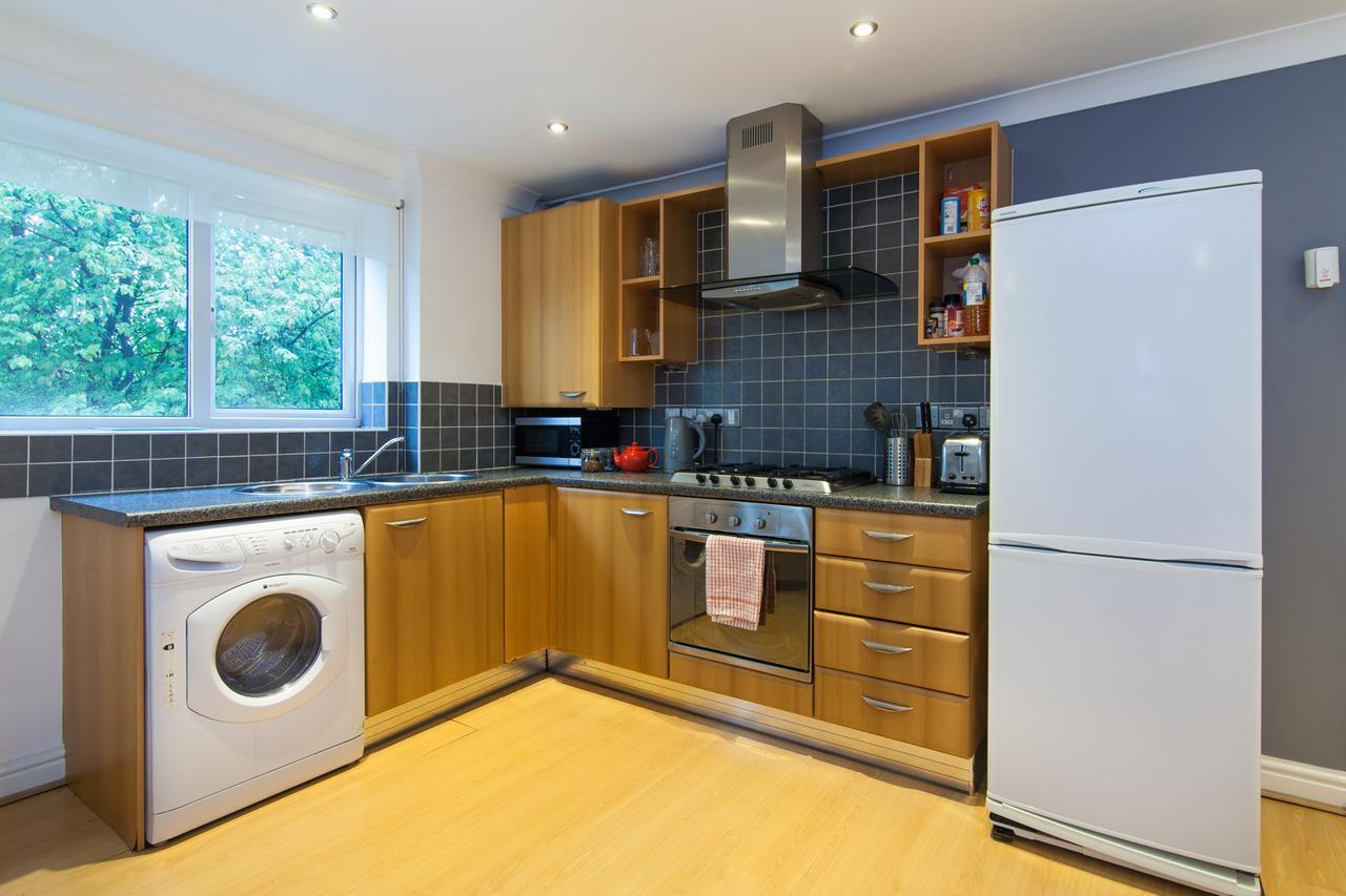 Rest & Recharge - Birley View Apartamento Manchester Exterior foto