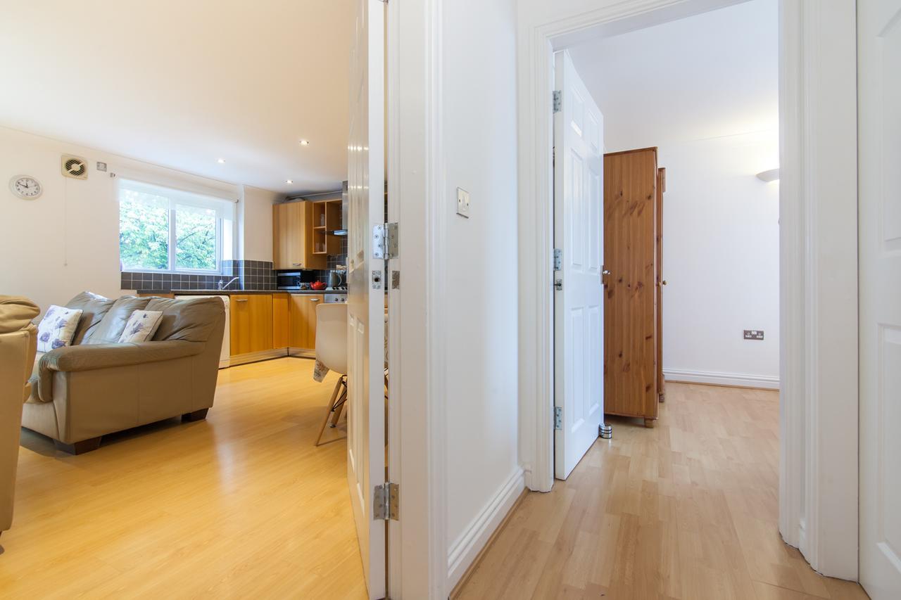 Rest & Recharge - Birley View Apartamento Manchester Exterior foto